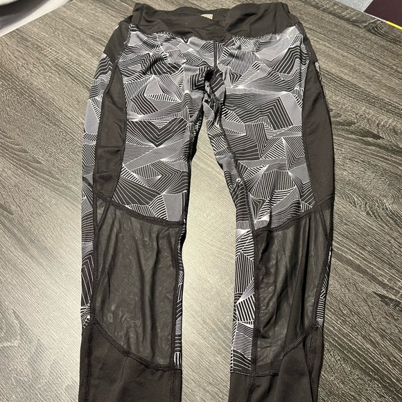 Tights - Picture 2 of 3